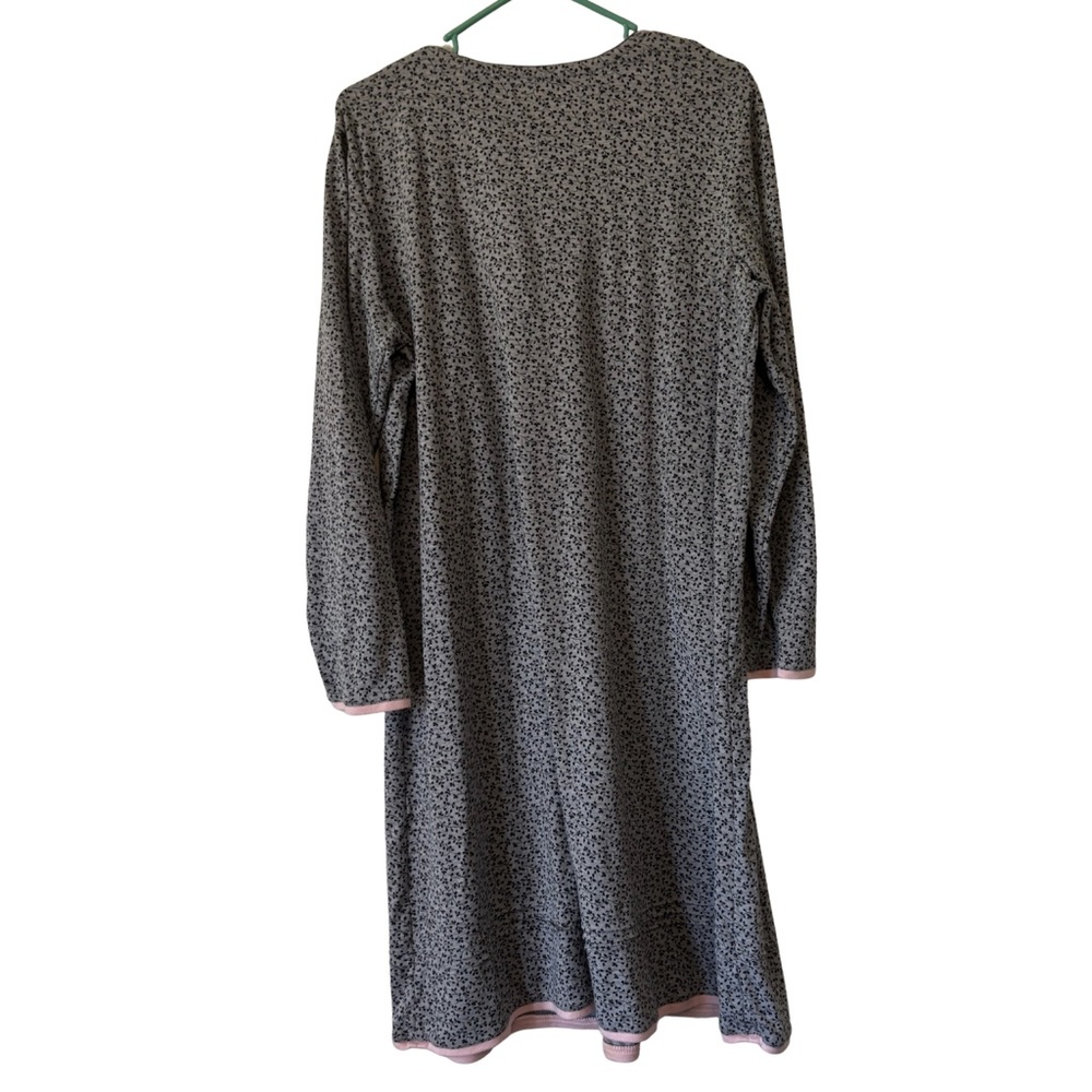 3/$20 Gray and Pink Women's Long Sleeve Night Dress Nightgown - Picture 2 of 3